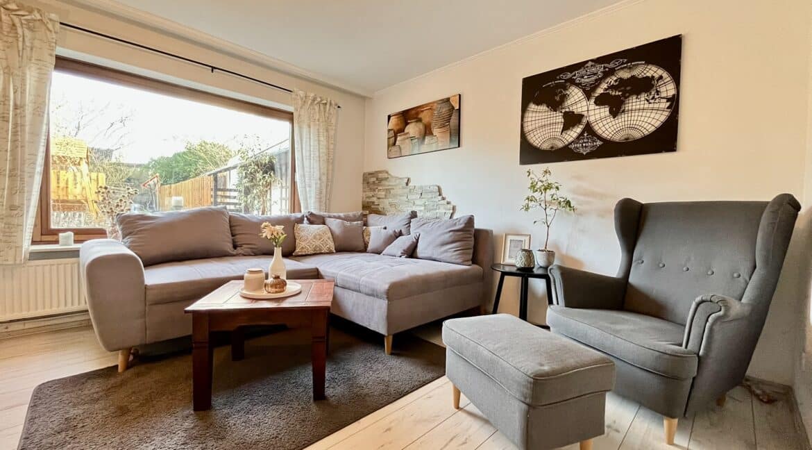 Wohnzimmer 4