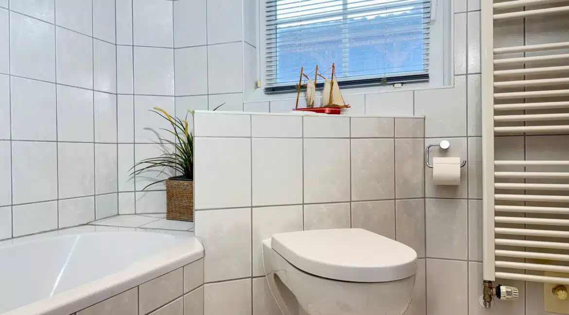 Badezimmer EG