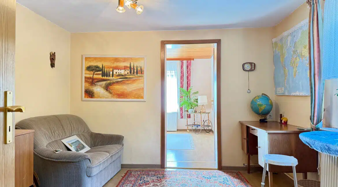 Durchgangszimmer 1