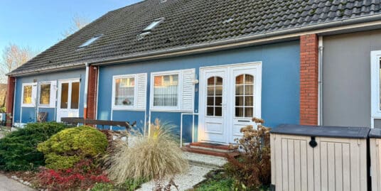 Gelegenheit – Reihenmittelhaus im beliebten Husumer Musikerviertel mit Garten und Balkon