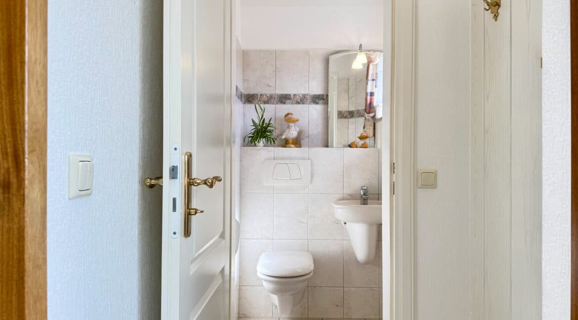 Gäste WC u Garderobe