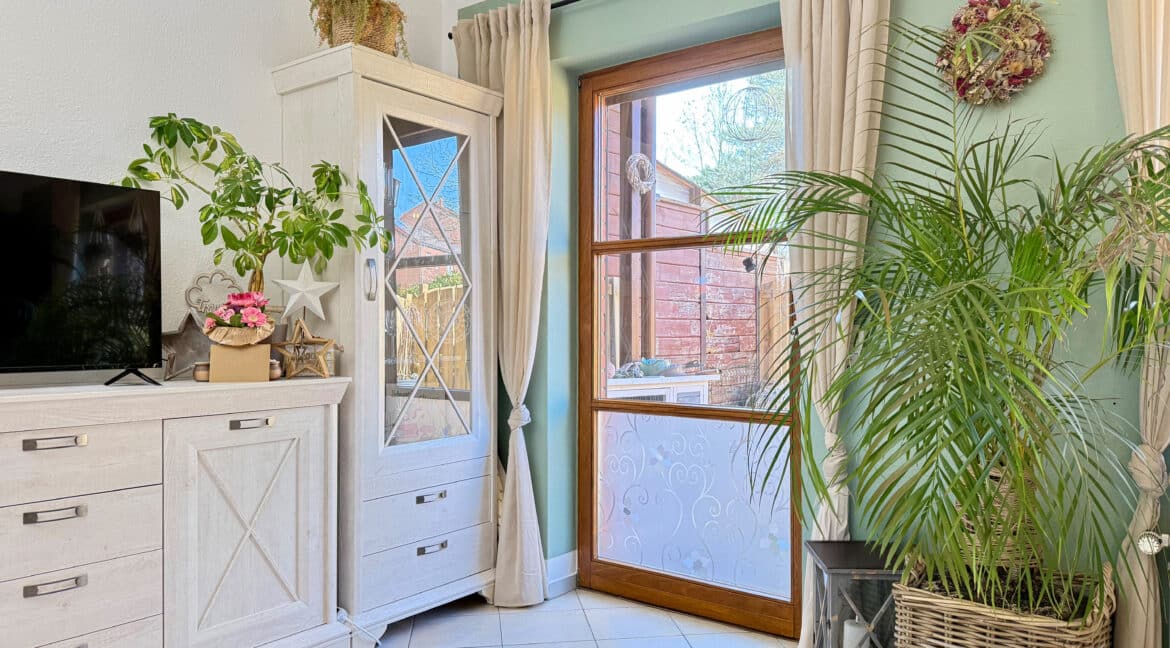 Wohnzimmer Zugang zur Terrasse
