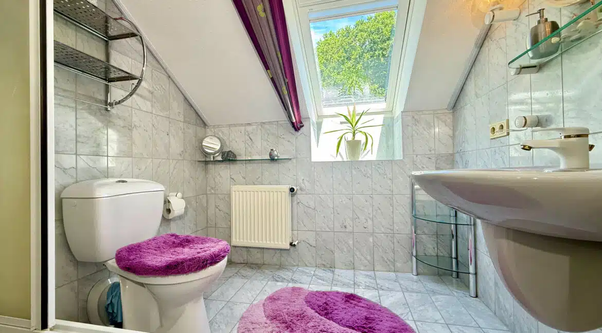 Badezimmer OG
