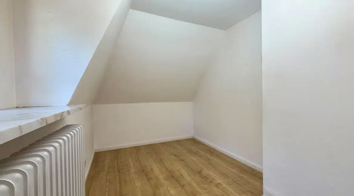 Schlafzimmer 2 OG