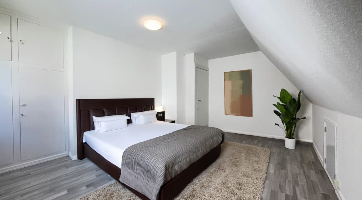 Schlafzimmer 1 OG